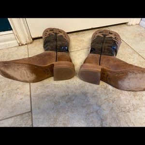 Justin cowboy boots